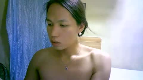 queen julia not into CHEAPGUY online show from February 8, 9:56 am