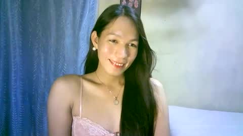 queen julia not into CHEAPGUY online show from February 21, 12:17 pm
