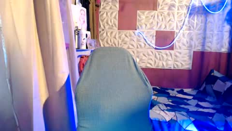 urpinaymistizaxxx online show from June 17, 3:02 pm