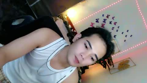 urpinoy_cummer online show from March 16, 1:37 pm