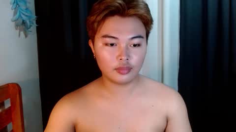 urpinoyjohnx online show from September 13, 2:28 pm