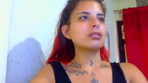 Snapshot of urposesion chatting on October 25, 10:04 pm Aniie online show from October 25, 10:04 pm