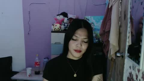 hi im kim online show from November 7, 11:54 am