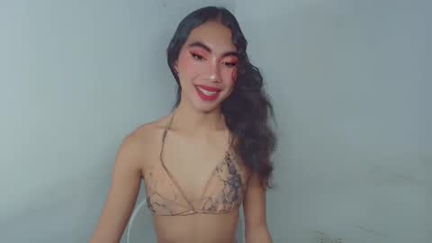 Snapshot of urpretty_mistake chatting on February 21, 4:24 am urpretty_mistake online show from February 21, 4:24 am