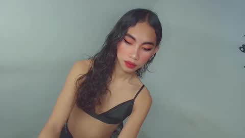 Snapshot of urpretty_mistake chatting on February 26, 6:01 am urpretty_mistake online show from February 26, 6:01 am