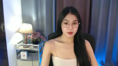 Snapshot of urpretty_nix chatting on March 12, 7:06 pm Nix online show from March 12, 7:06 pm