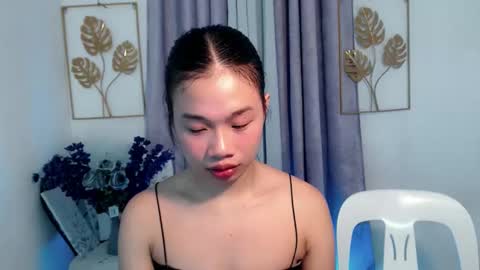 Snapshot of urseductive_llanaxx chatting on November 26, 11:11 am JUST CALL ME LLANA online show from November 26, 11:11 am