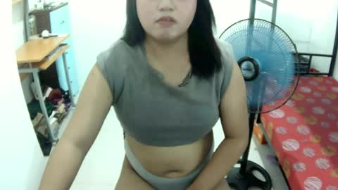 maxie online show from July 1, 11:01 am