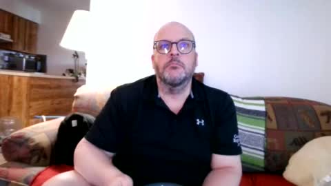 Ursulet US online show from June 15, 8:55 pm