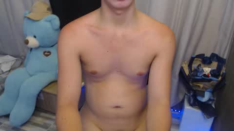 ursweet_jade online show from March 14, 2:22 pm