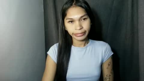 ursweet_zeviixx online show from June 10, 8:24 am