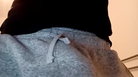 Snapshot of ursweetdreamx chatting on November 26, 9:43 am ursweetdreamx online show from November 26, 9:43 am