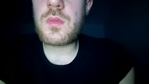 ursweetdreamx online show from April 28, 9:09 pm