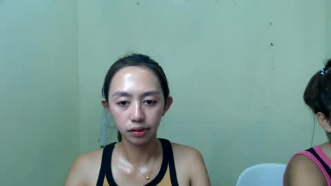 ursweetpinky online show from July 24, 11:08 am