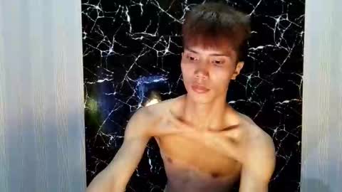 mark online show from May 21, 9:38 am
