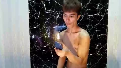mark online show from May 27, 9:17 am