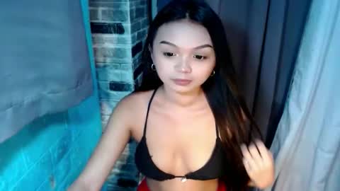Snapshot of urugly_athena chatting on May 23, 10:41 am urugly_athena online show from May 23, 10:41 am