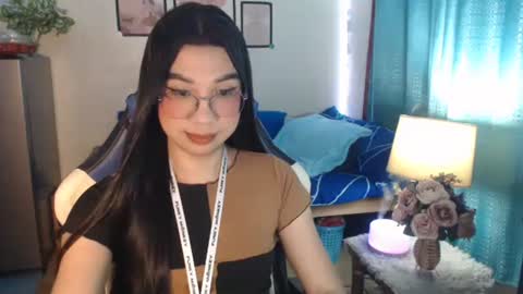Ashley Kate Mateo Gray online show from January 9, 10:52 am