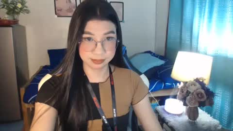 Ashley Kate Mateo Gray online show from January 23, 9:29 am