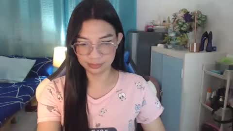 Ashley Kate Mateo Gray online show from September 8, 3:33 pm