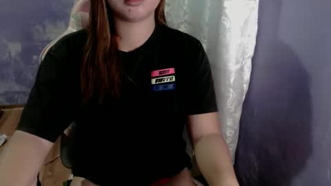 Snapshot of urwildslutty17 chatting on November 21, 1:48 am urwildslutty17 online show from November 21, 1:48 am