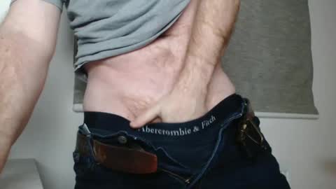 Snapshot of us5030 chatting on December 8, 5:01 pm US5030 online show from December 8, 5:01 pm