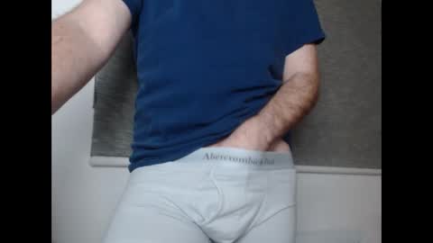 Snapshot of us5030 chatting on October 5, 5:44 pm US5030 online show from October 5, 5:44 pm