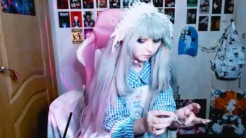 Usagi Blush online show from September 17, 8:54 pm