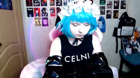 Usagi Blush online show from September 27, 10:26 pm