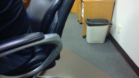 useemie online show from February 6, 9:07 pm