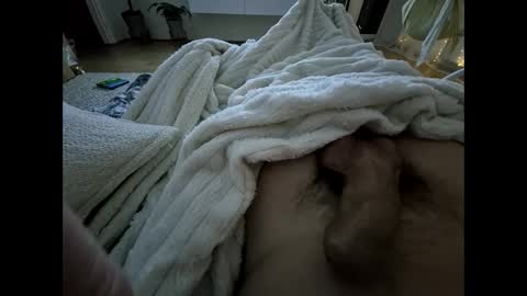 Snapshot of userlive chatting on January 17, 8:22 pm userlive online show from January 17, 8:22 pm