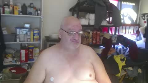 Eric online show from December 17, 2:22 pm