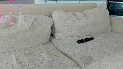 Chloe online show from July 14, 2:05 am