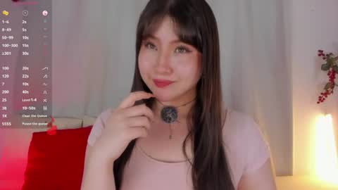 Snapshot of uwumary chatting on June 11, 1:05 am Mary online show from June 11, 1:05 am