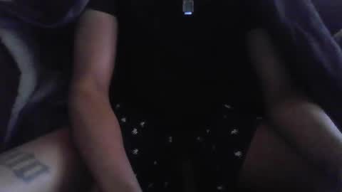 Snapshot of uzithebbc chatting on December 11, 4:53 pm uzithebbc online show from December 11, 4:53 pm