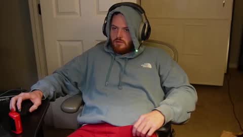 Snapshot of v_for_veng chatting on November 1, 10:45 pm v_for_veng online show from November 1, 10:45 pm