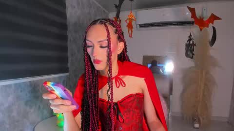        online show from October 31, 3:46 pm