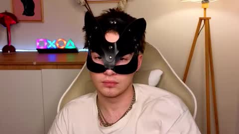 Valora online show from February 5, 6:12 pm