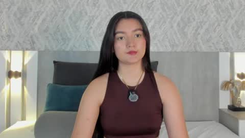 Vaalentina Lux online show from June 15, 4:42 pm