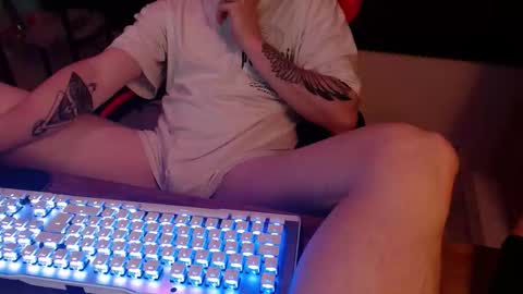 vacation__ online show from October 31, 4:30 pm