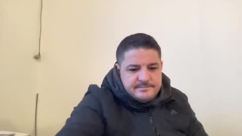 Snapshot of vaginalnik chatting on December 18, 6:19 am vaginalnik online show from December 18, 6:19 am