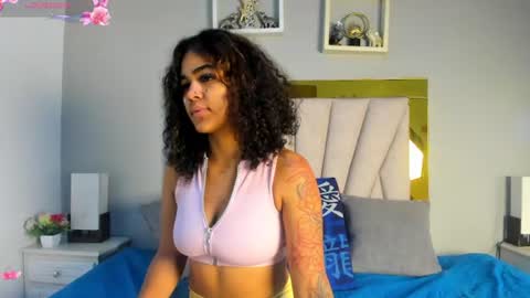 vahioleth  online show from June 25, 3:06 am