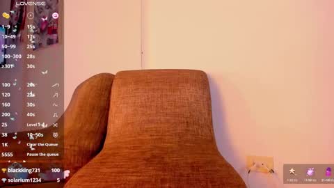 Vahiolet smith online show from January 18, 3:49 pm