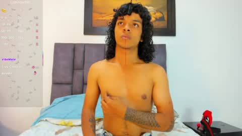 Vahiolet smith online show from July 7, 3:20 am