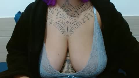 Vah Oliver online show from October 19, 10:21 pm