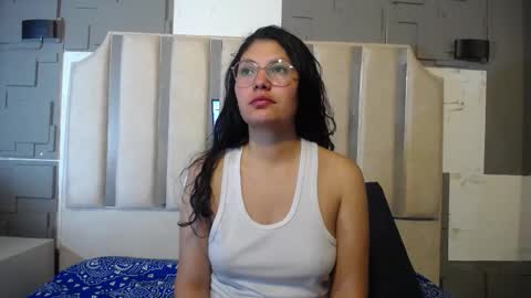 Vainilla online show from March 26, 1:55 am