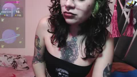 Vainilla Independent model online show from June 25, 5:12 am