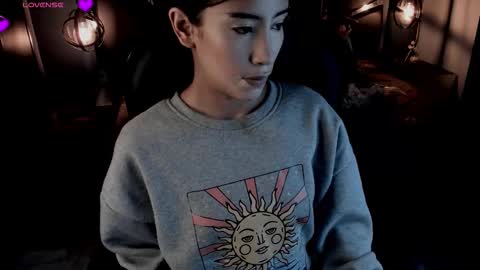 Snapshot of vaiolethsan chatting on February 24, 8:40 pm Vaioleth online show from February 24, 8:40 pm