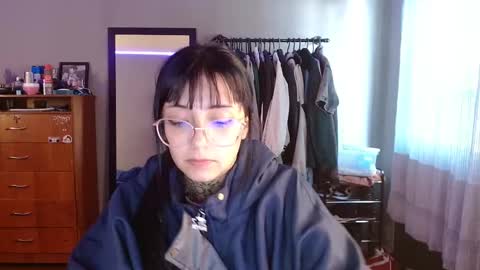 valentina online show from December 5, 1:20 pm