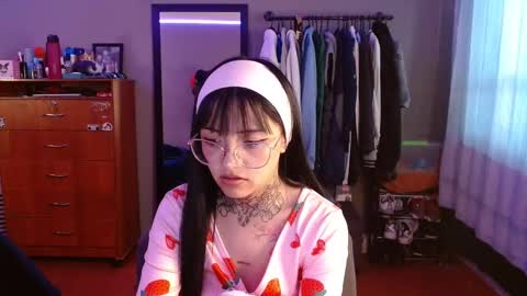 valentina online show from December 22, 2:36 pm